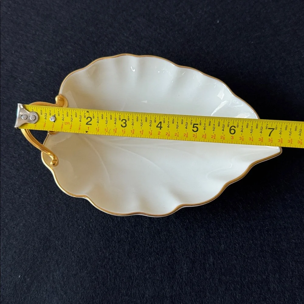 Vintage LENOX Elegant Gold and Cream Leaf-Shaped Dish Hand Decorated w/24K Gold - Picture 10 of 11